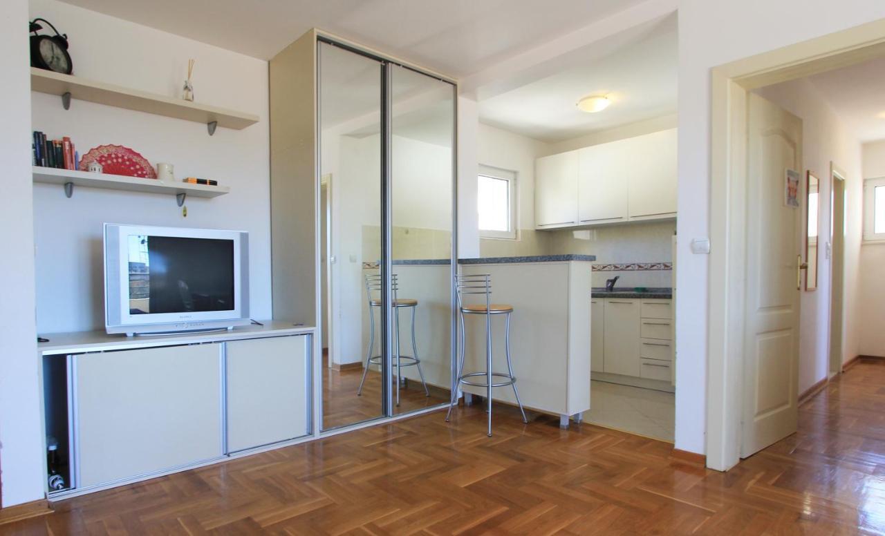 Two Bedrooms In Becici Lägenhet Budva